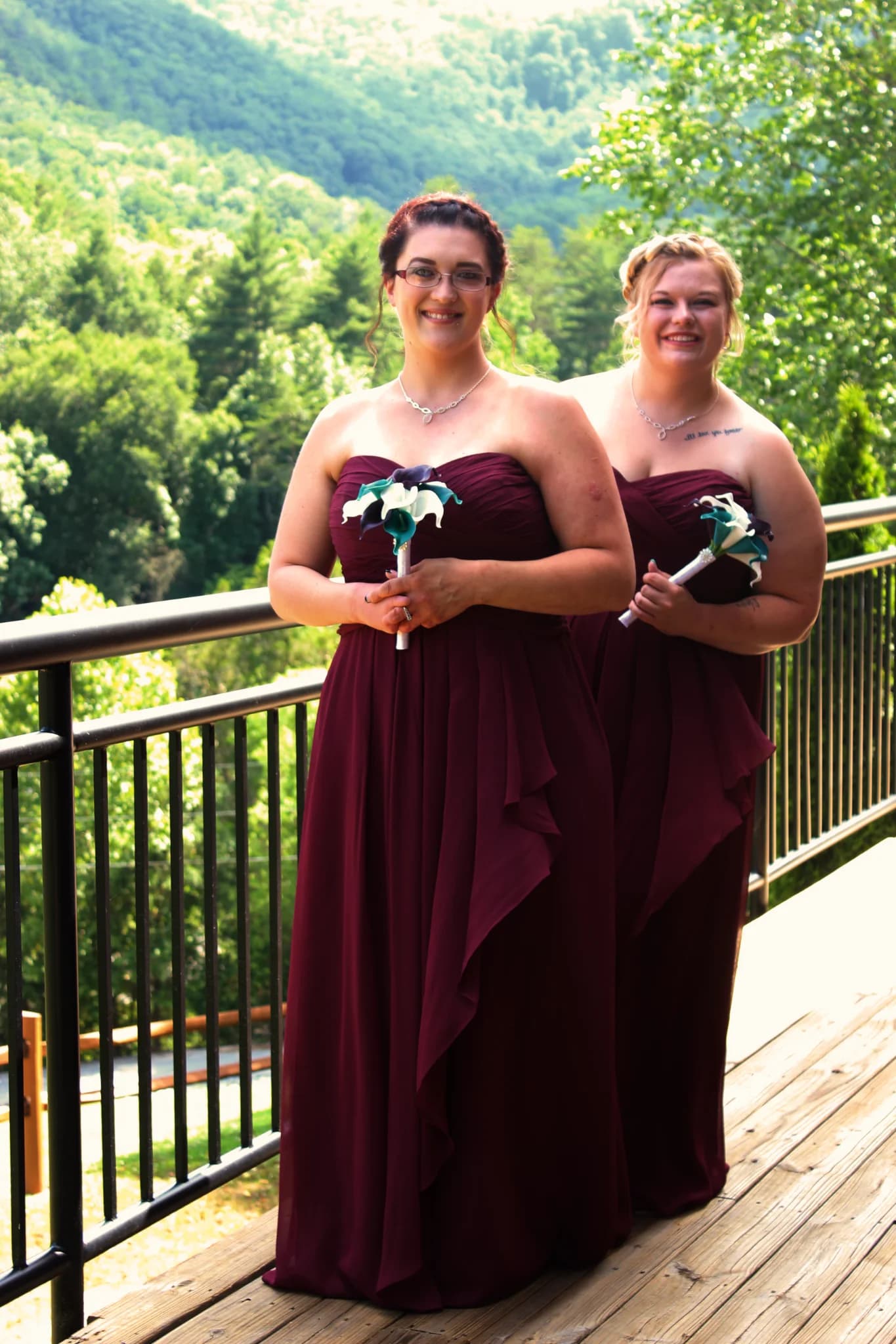 Bridesmaids on a scenic deck with Smoky Mountain views at Moose Hollow Lodge in Pigeon Forge near Dollywood