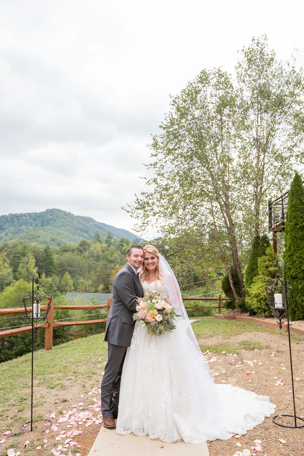 Wedding couple at outdoor venue with Smoky Mountains views near Dollywood at Moose Hollow Lodge in Pigeon Forge